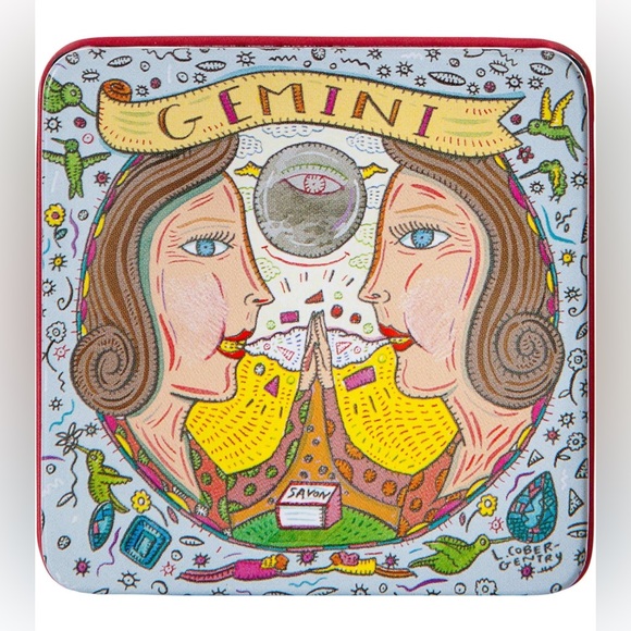 Pre De Provence - Gemini Zodiac Engraved Bar Soap in Gift Tin - Picture 1 of 9